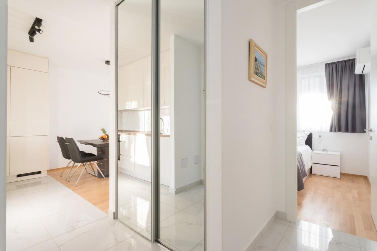 Apartment Ruby Zara Esterno foto